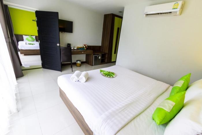Dipantai Boutique Beach Resort Patong 外观 照片
