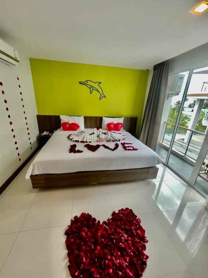 Dipantai Boutique Beach Resort Patong 外观 照片